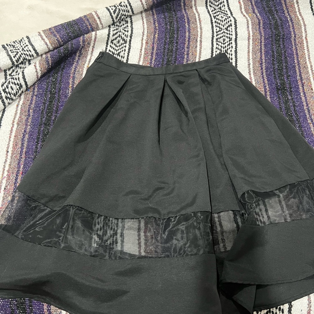 Express Flare Mesh Panel Skirt - Picture 7 of 8
